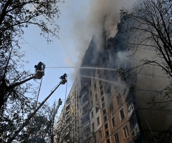 Ukraine's Officials Tell US it Needs Stronger Air Defense