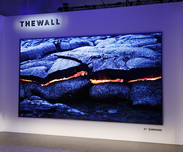 Samsung 146-Inch TV 'The Wall' Just About as Big as One
