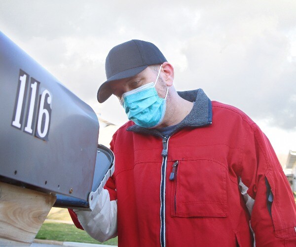 Mnuchin Says Virus Aid Direct Deposits Out Next Week