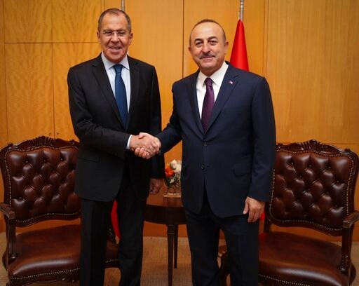 Turkey Hosts Summit to Seek Solutions to End war in Syria