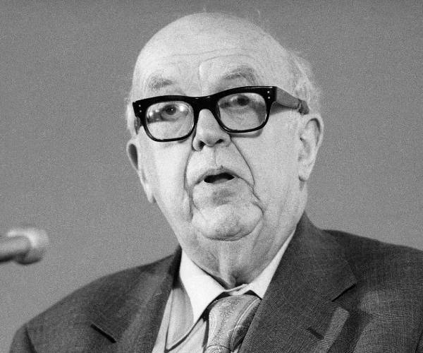 C.P. Snow's 'The Two Cultures' and America's COVID Epidemic