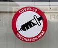 Report Urges System to Track COVID Vaccine Injuries