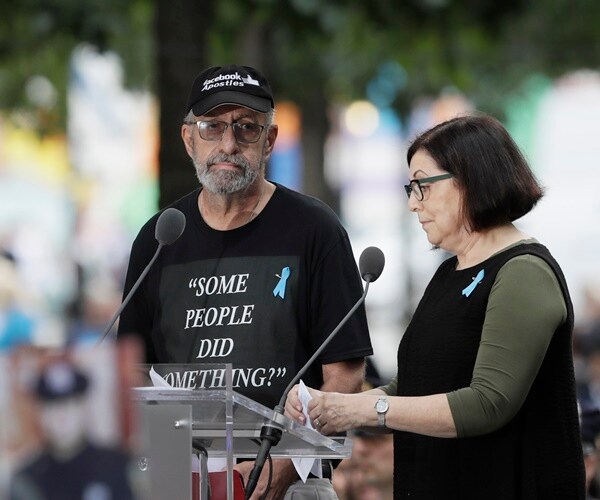 Speaker at 9/11 Ceremony Questions Muslim Congresswoman's Patriotism