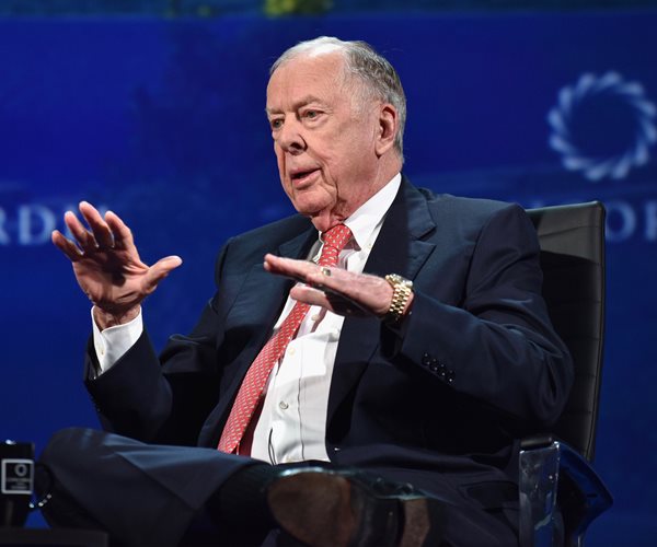 Oil Tycoon T. Boone Pickens Dies at Age 91