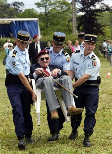 Veteran Lifted Up By Friends