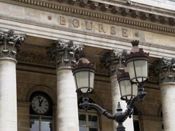 French Exchange Plans Normal Open as Paris Awakens From Attacks