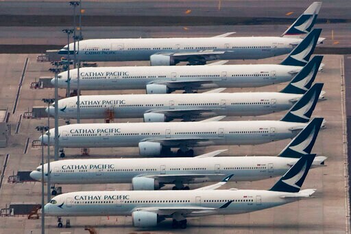 Cathay Pacific Suspends Cargo Flights Due to Virus Controls