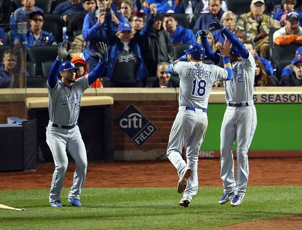 World Series: Royals Beat Mets 7-2 in 12 Innings to Take Crown