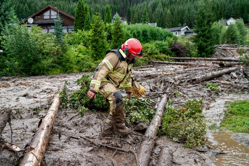 Landslides Triggered by Heavy Rain Hit Norway as Hundreds Are Evacuated, with More Showers Expected