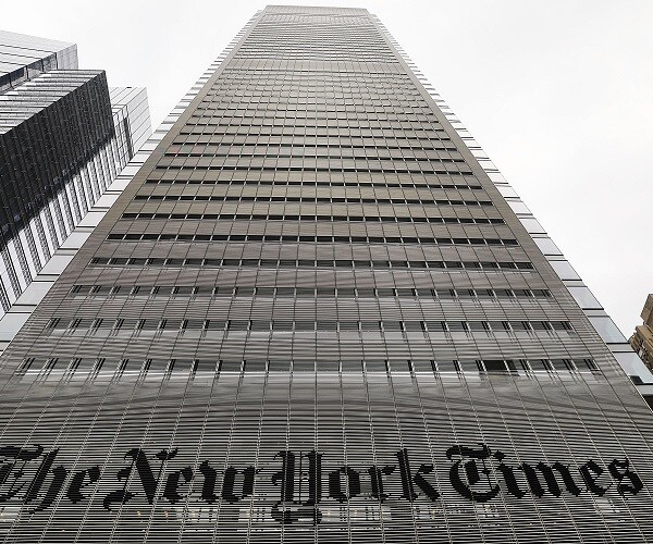 NY Times Imitates MoveOn, NRA With Call-Your-Senator Campaign