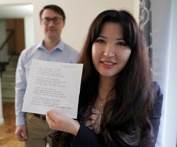 Jehovah's Witnesses Flee Russia for Worship Without Fear