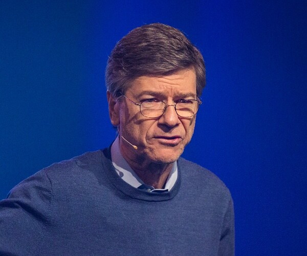 jeffrey sachs speaks onstage