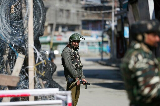 The Latest: Pakistan Arrests Key Suspects in Kashmir Attack