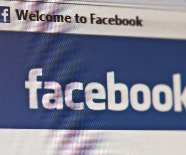 Facebook to Release Russia Ads to Congress Amid Pressure