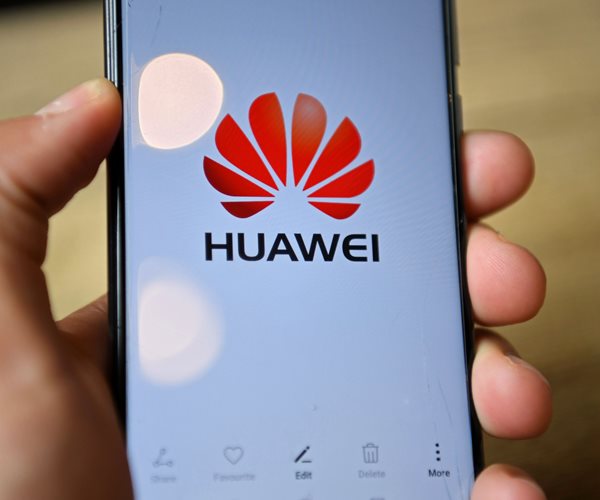 Britain Bans Huawei From 5G Networks in Security Crackdown