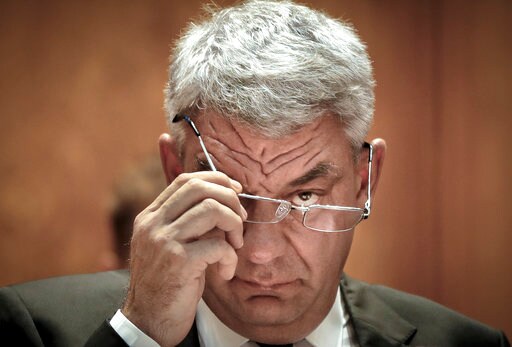 Japanese PM Lands in Romania as Leader he Is to Meet Resigns