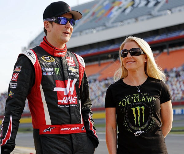 Fmr. Director of Armed Forces Foundation Charged With Fraud, Tax Evasion