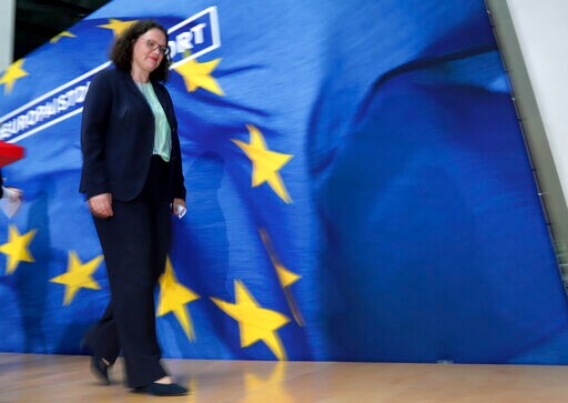 Leader of German Social Democrats Resigns after Vote Fiasco