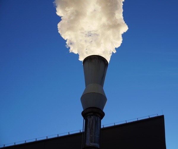 Factory Orders Rise Less Than Expected on Weaker Business Spending