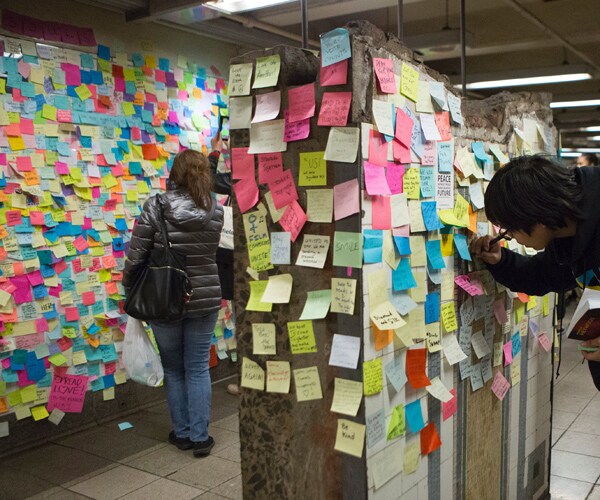 'Subway Therapy' Sticky Notes to be Preserved by Historical Society