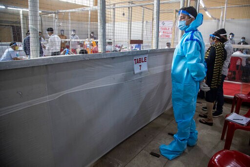 Devastating Virus Surge Spreads Impact into India's Politics