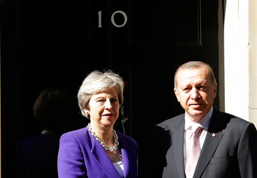 May Hails UK-Turkey Bond, Presses Erdogan on Human Rights