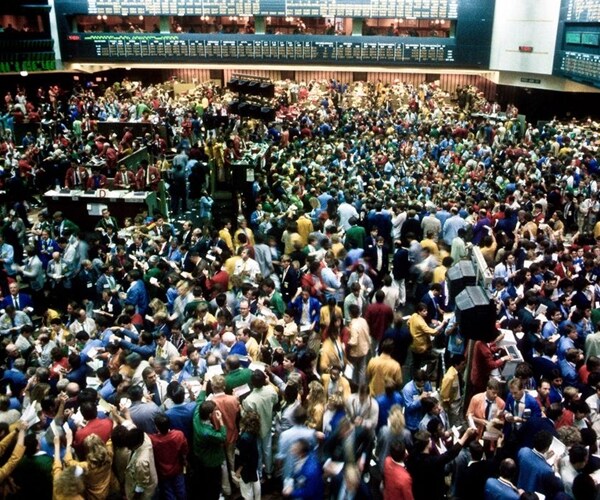 Old School Trading Pits to Remain After High-Tech Exchange Deal