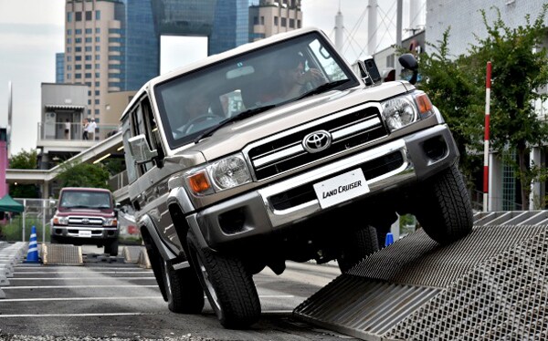 Land Cruiser 70 Off-Roader Back in Japan by Nostalgic Demand