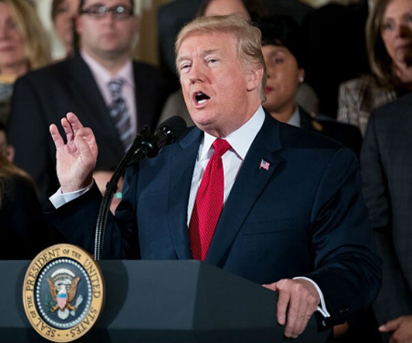 Trump Tweets 'Great Confidence' in Staff, Stocks