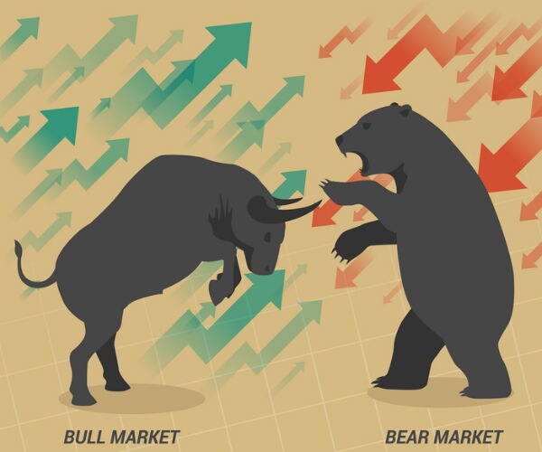 Credit Strategist Lewitt: My Top Investment Picks and Shorts for 2018