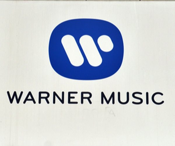 WSJ: China's Tencent in Talks to Buy $200M Stake in Warner Music