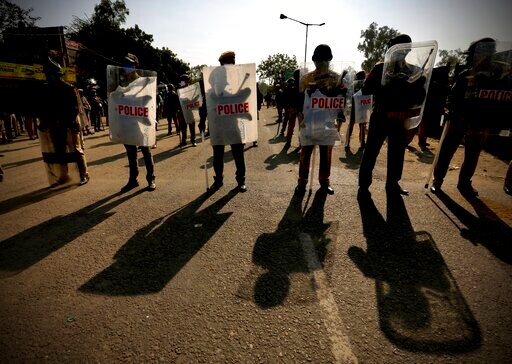 Unfazed Indian Farmers Press on Protests against New Laws
