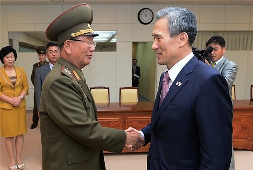 South Korea Halts Propaganda Broadcasts as Koreas Reach Deal