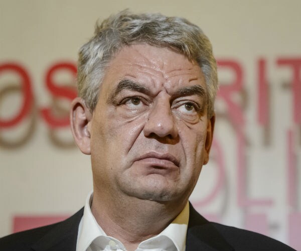 Romania's Ruling Left Sinks Own Govt for Second Time in a Year