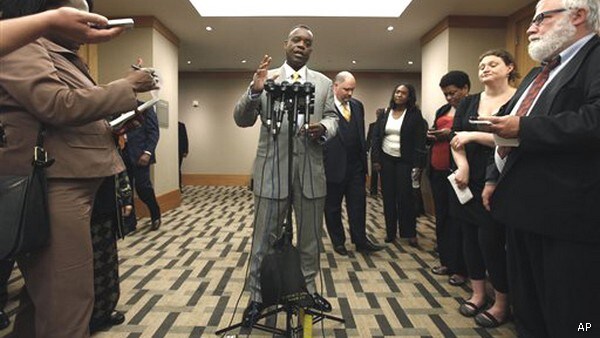 Detroit Defaults on Some Debt to Avoid Bankruptcy Filing