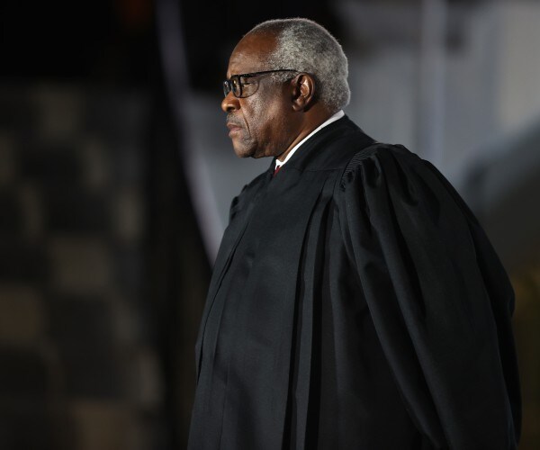 united states supreme court justice clarence thomas 
