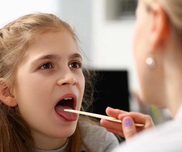 Dr. Oz: Medical Screenings Can Save Kids a Lifetime of Problems