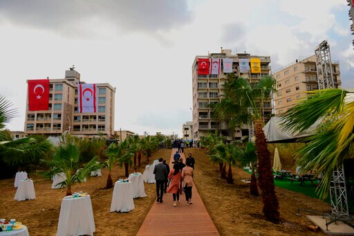 Erdogan Backs Two-state Cyprus Deal, Puts Talks in Doubt