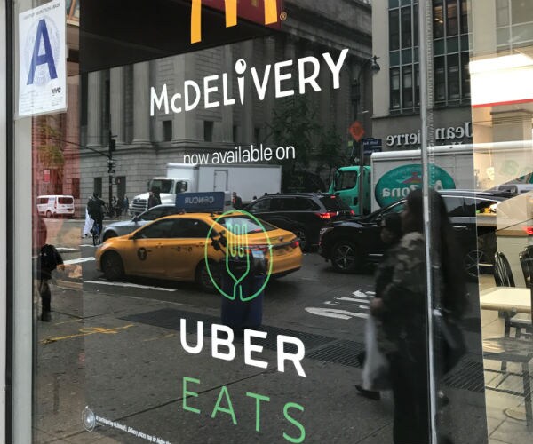 McDonald's Boosts Customer Traffic in Major Step for CEO Easterbrook