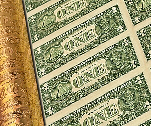 Ray Dalio Still Thinks 'Cash Is Trash' as Printing Presses Roll