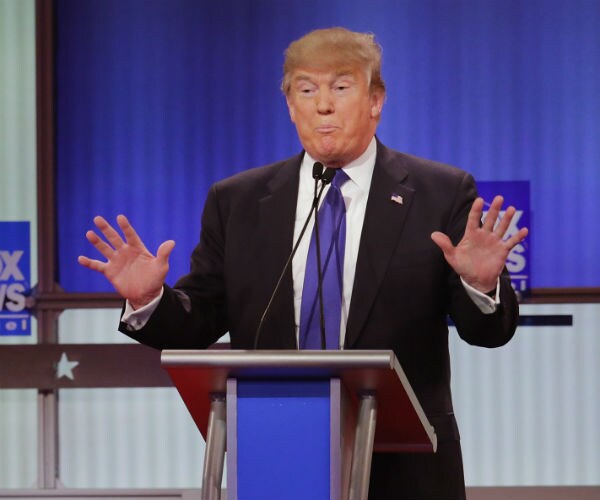 Trump: Hands Aren't Small, 'No Problem' Elsewhere