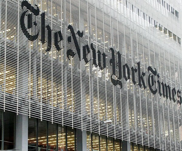 Trump Blasts 'Failing' NY Times for Being 'Dumb' About Foreign Policy