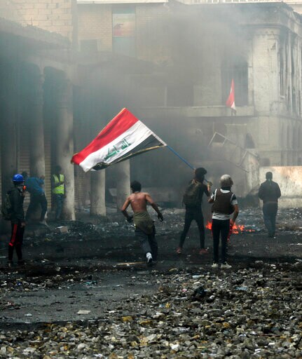 Iraqi Officials: 2 Protesters Dead in More Violence