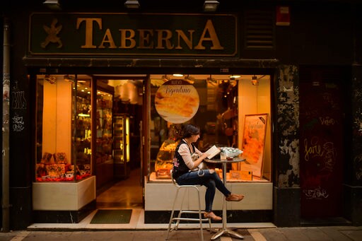 Eurozone Unemployment Edges Down Further in August