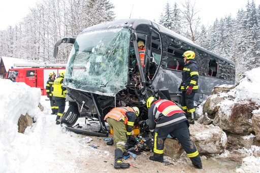 Austria: Bus with South Korean Tourists Crashes; 24 Injured