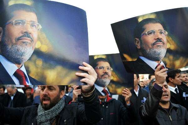 LIGNET: New Charges Against Morsi Aim to Neutralize Brotherhood