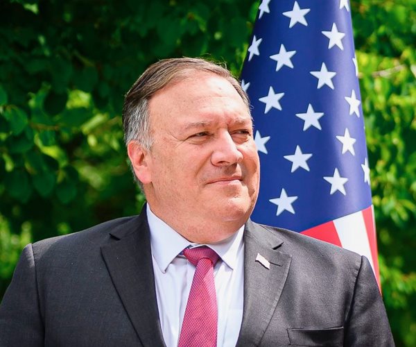 Pompeo Pushes 5G Security, Warns About Huawei, China