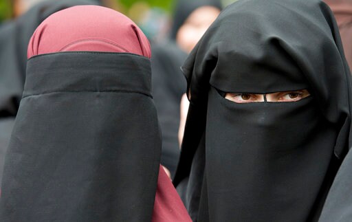 Austria's 'Burqa Ban' Law Comes into Force