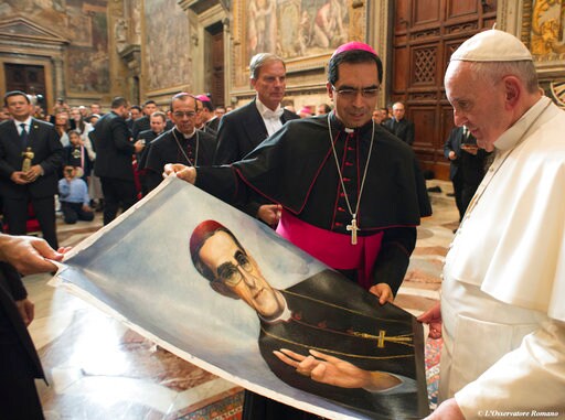 Slain Salvador Archbishop Romero to be a Saint, Pope Decrees