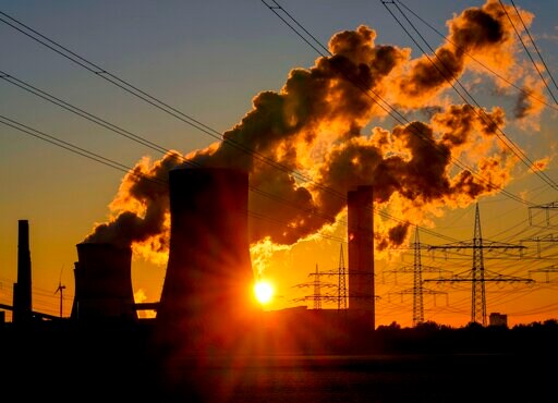 Talks on New UN Climate Report Going Down to the Wire